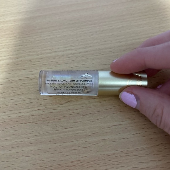 Too Faced Mini Lip Injection Extreme - Picture 3 of 4